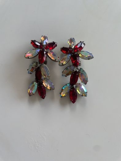Vintage Clip on Earrings