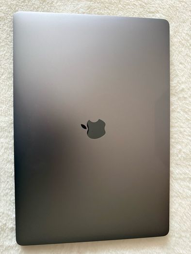 MacBook Pro 16 2019 i7 16GB Radeon 5500M 8GB Excellent Condition Boxed (PRICE DROP)