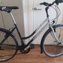 ladies city bike( can deliver) Image 4
