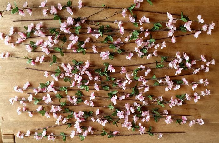 Beautiful 14 X 86cm Large Long Wired Cherry Blossom Artificial Flowers (Bendable)
