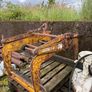 Pallets. Block grab lifter. Image 2