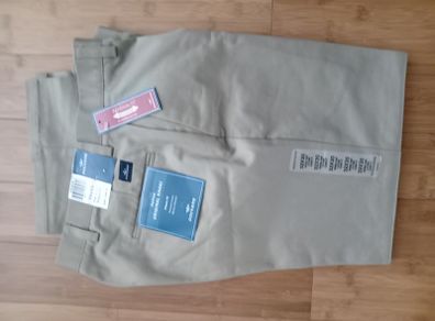 Golf chinos