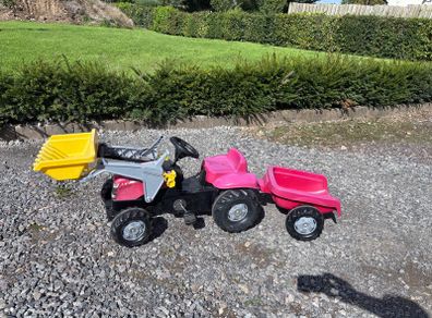 Kids Pedal Tractor and Trailer