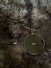 Hoco wireless charger
