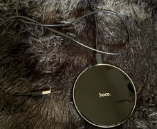 Hoco wireless charger