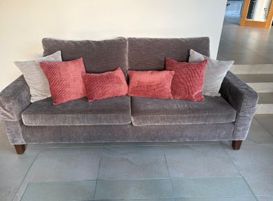 Lovely 3 seater couch