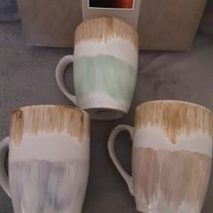 Ceramic Stonewall Pottery Glazed Mugs (3)/Approximately 3 x 5-Inches and Holds 16 Ounces/2 Cups  ..  FINAL PRICE DROP