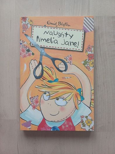 Amelia Jane by Enid Blyton (4 Books Adventure Paperbacks 2001)