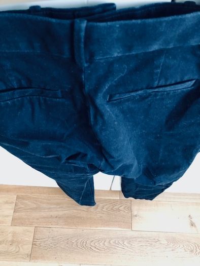 Gap Black trousers/jeans Size 04R (8)