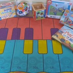 Piano mat, puzzles and megablocks