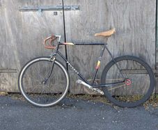 Vintage bike Peugeot Fixie
