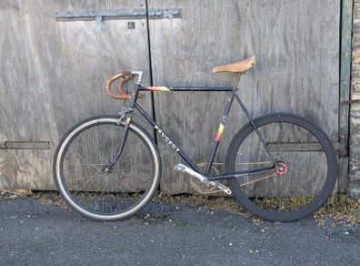 Vintage bike Peugeot Fixie