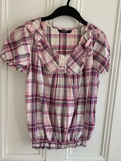 Ladies Tops - 2 for 10 Euro - Size 8 or Size 10