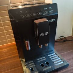 Delonghi Eletta Cappuccino coffee machine