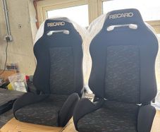 Recaro confetti seats