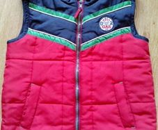 Red Gilet. Age 6-7