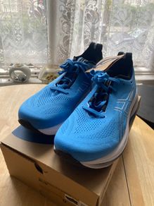 Asics Gel-Nimbus 26 running shoes - brand new, size 9.5 UK