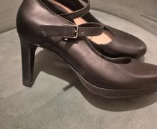 Clarks High Heels
