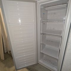 Beko 168L Tall Free Standing Freezer