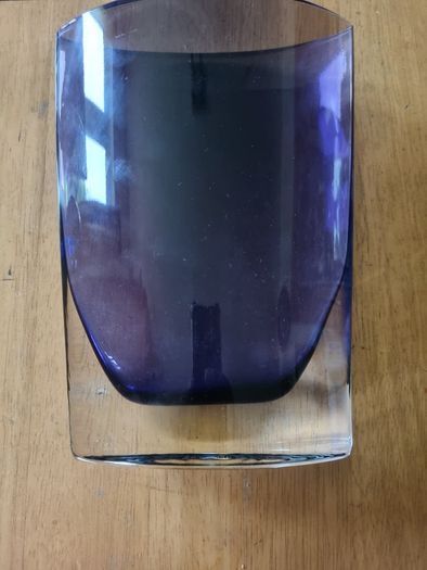 Flat vase Polish artistic glassworks " Krosno"