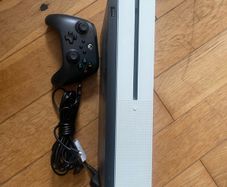 XBox One S 1tb