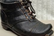Vintage Irish Brogue / Shoe