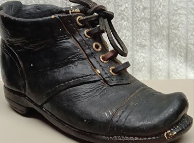 Vintage Irish Brogue / Shoe