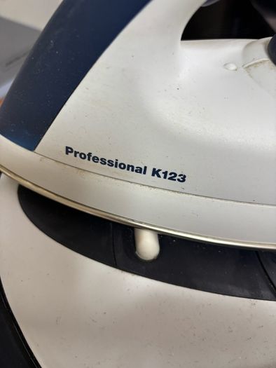 Prof Steam Iron