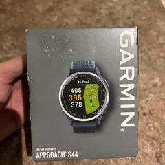 Garmin Approach S44