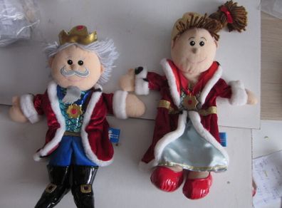 Fiesta Crafts  Tellatale King and Queen Hand Puppets