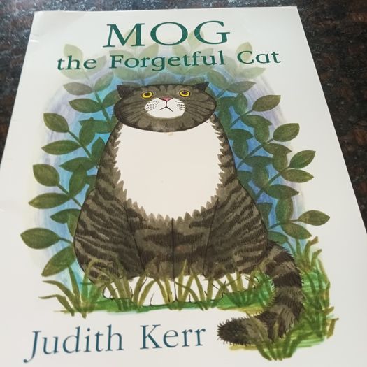 MOG the Forgetful Cat