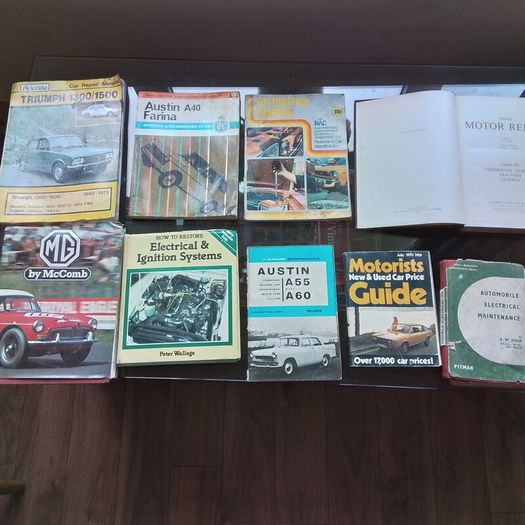 Vintage Manuals (9)