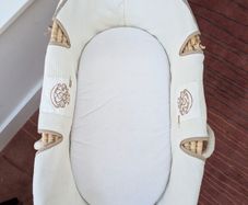 Baby Elegance Moses Basket.