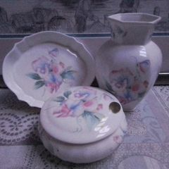 Aynsley "Little Sweetheart" China Pieces