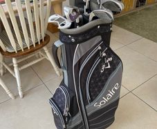 Ladies golf clubs and bag