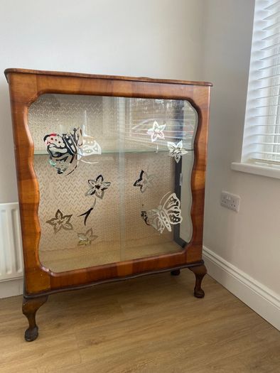 Vintage Glass Unit / Cabinet