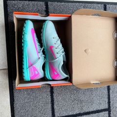 Nike Mercurial astros