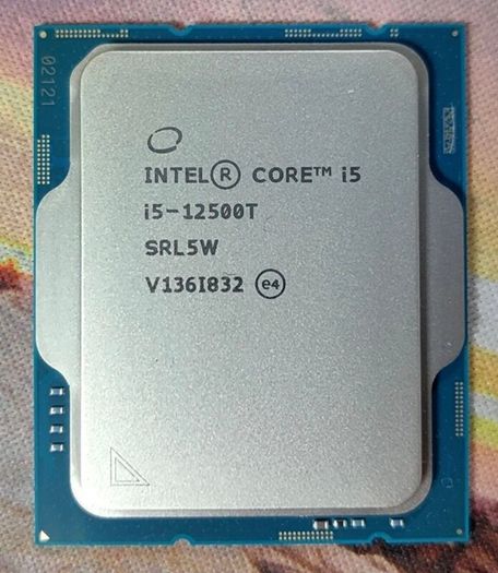 Intel Core i5-12500T