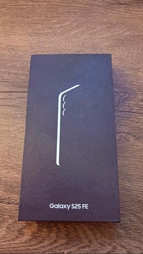Samsung s25FE brand new fuel sim factory unlocked only opened for photos