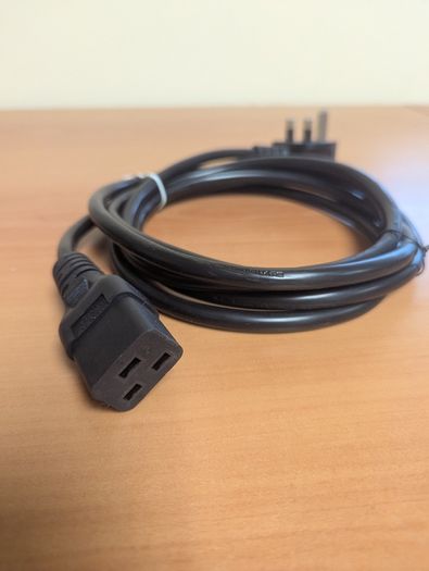 Heavy Duty IEC C19 Power Lead  2.4m