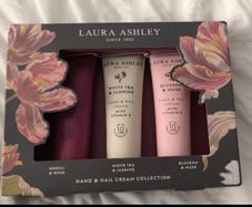 Laura Ashley Hand & Nail Cream Gift Set