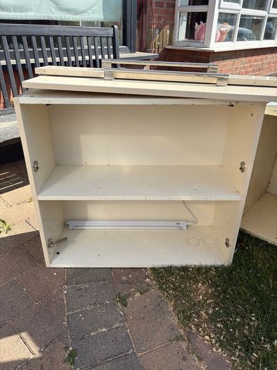 Free kitchen units and doors