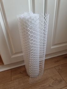 Balcony protection net for cats