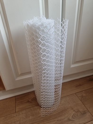 Balcony protection net for cats