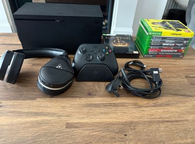 Xbox Series X Console w/ Games & accessories
