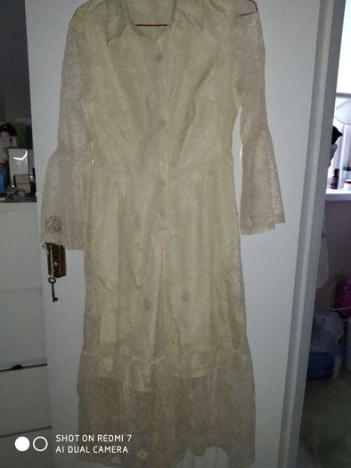 Lace dress