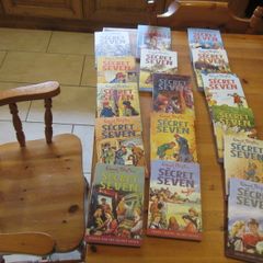 Complete collection   ... the secret seven...