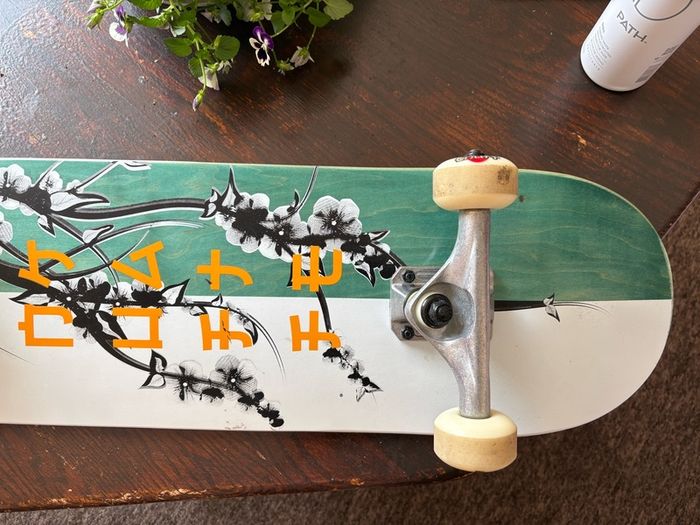 Skateboard, helmet and protective gear
