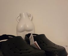 mens crocs