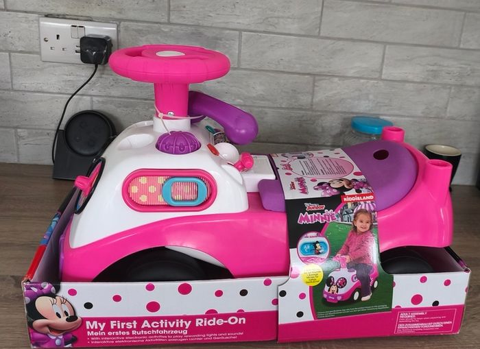 Minne Mouse first ride on